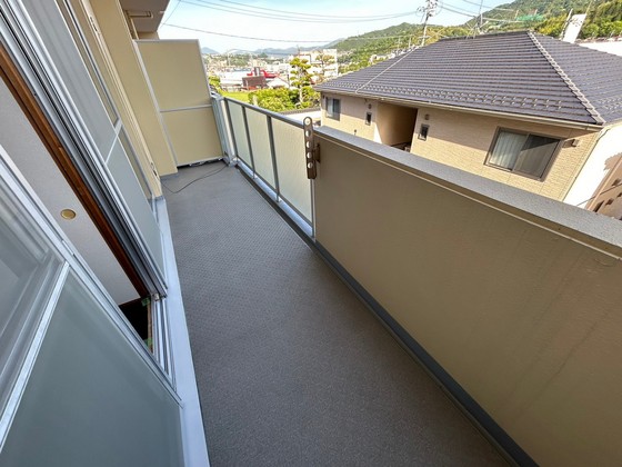 バルコニー　※別部屋の写真です
