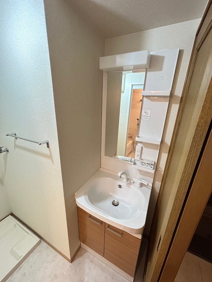 洗面設備　※別部屋の写真です