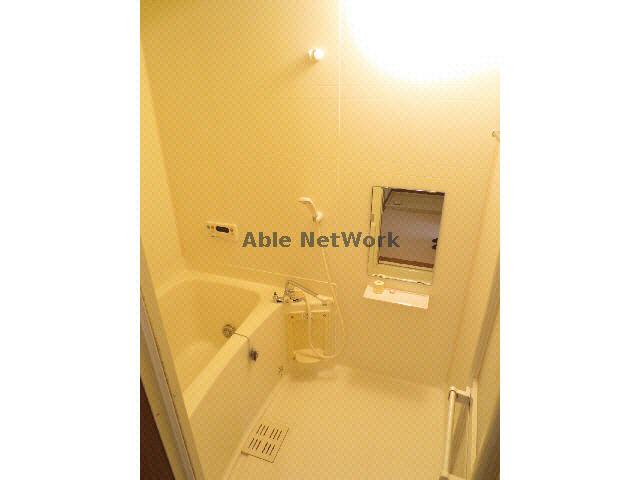 バス・シャワールーム　イメージ図（反転）