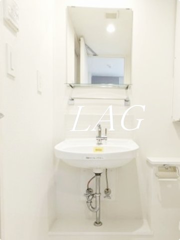 洗面設備　洗面台です。