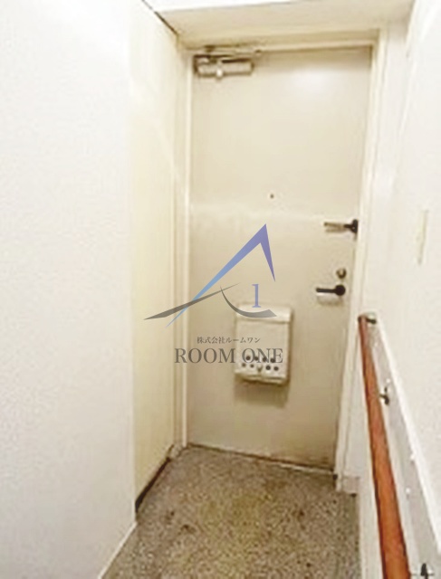 玄関　玄関です。