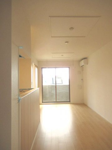 居室・リビング　使いやすい居間です