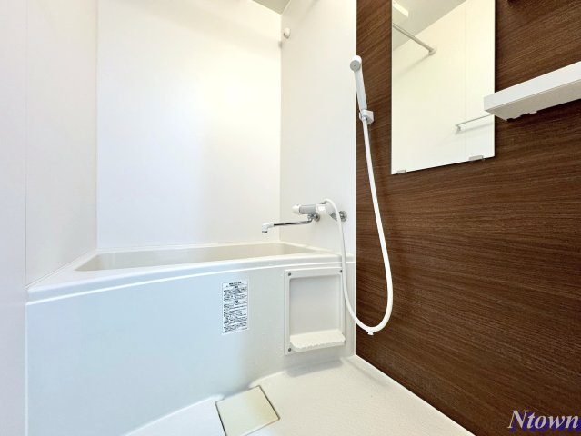 バス・シャワールーム　ゆったり過ごせるお風呂です