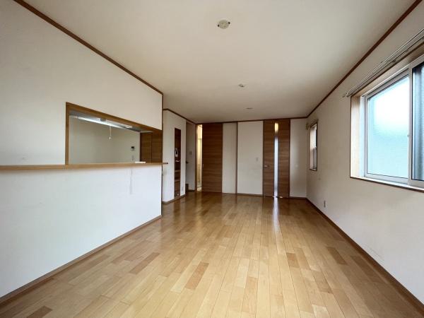 居室・リビング　広々したリビングです