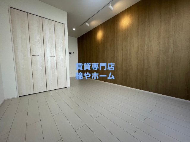 居室・リビング　こちらの居間で趣味の時間をお楽しみください