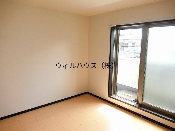 その他部屋・スペース　明るい洋室！