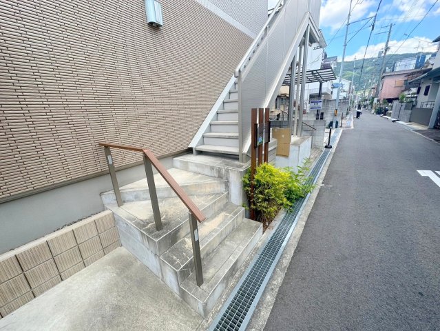 エントランス　綺麗なエントランスです。