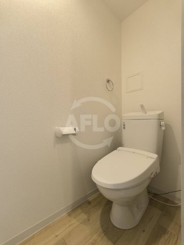 トイレ　Raffine大阪九条　トイレ