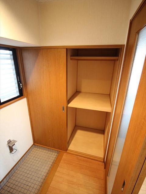 その他　松山市千舟町　パークハイツ千舟　玄関収納