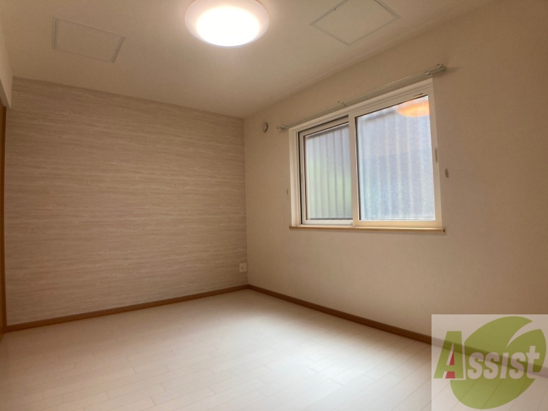 その他部屋・スペース　隅々から洋室を撮影したので、イメージを掴んでください。