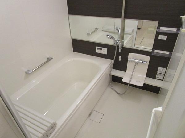 バス・シャワールーム　同仕様写真
