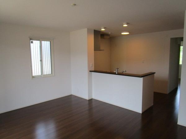 居室・リビング　同仕様写真