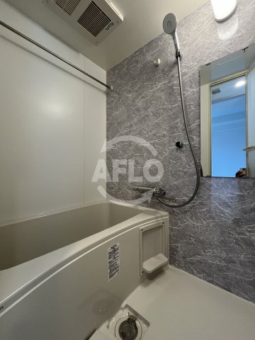 バス・シャワールーム　S-RESIDENCE江坂Lible　浴室