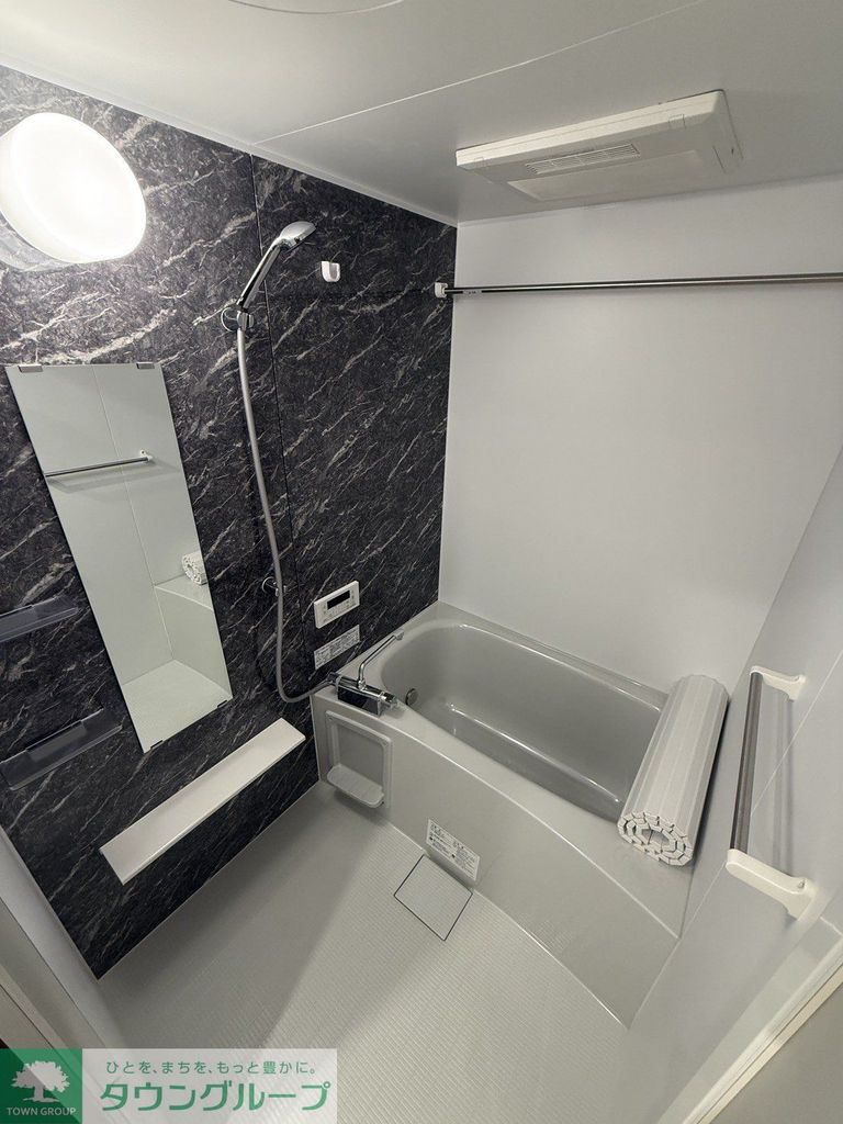 バス・シャワールーム　バス