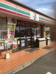 コンビニ　セブンイレブン本庄南小学校前店（コンビニ）まで500m