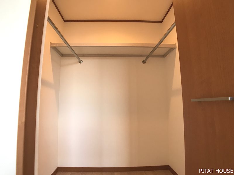 収納　同物件別部屋