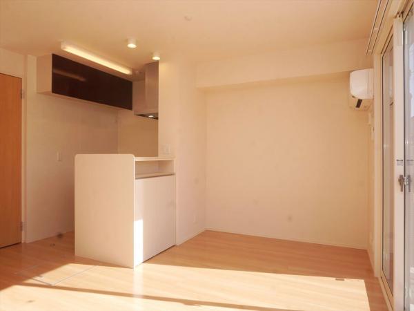 居室・リビング　内装