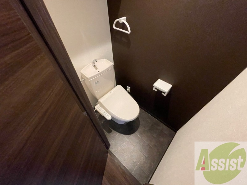 トイレ　トイレです。ウォシュレット付を探している方、おすすめです。