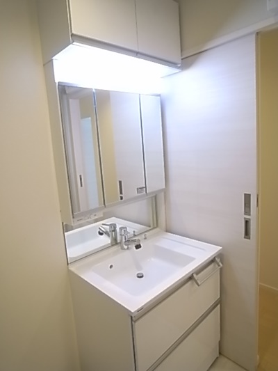 洗面設備　写真は新築時のものになります