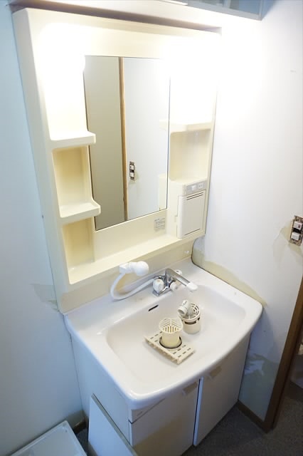 洗面設備　※参考写真