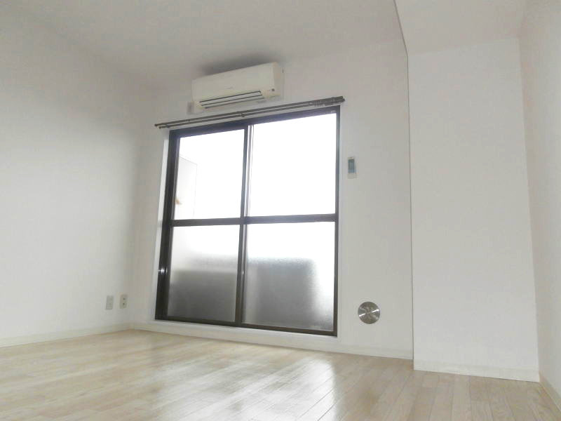 居室・リビング　同仕様