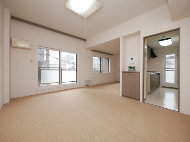 居室・リビング　リビング