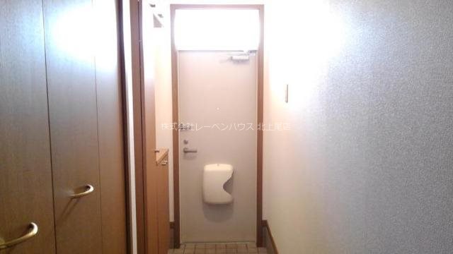 玄関　お問合せは048-772-8202