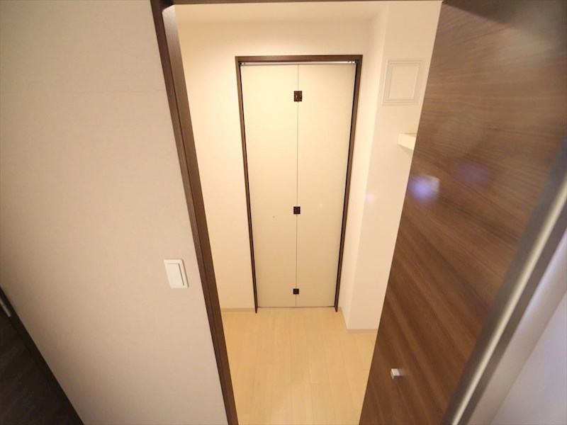 収納　ウォークスルークローゼット（収納充実してます）