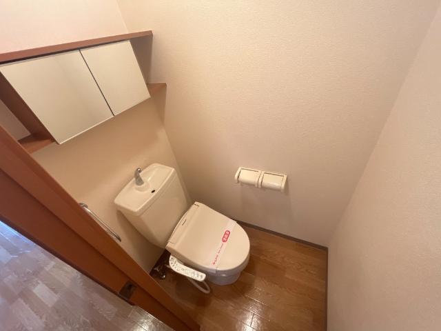 トイレ　シャワー付トイレ