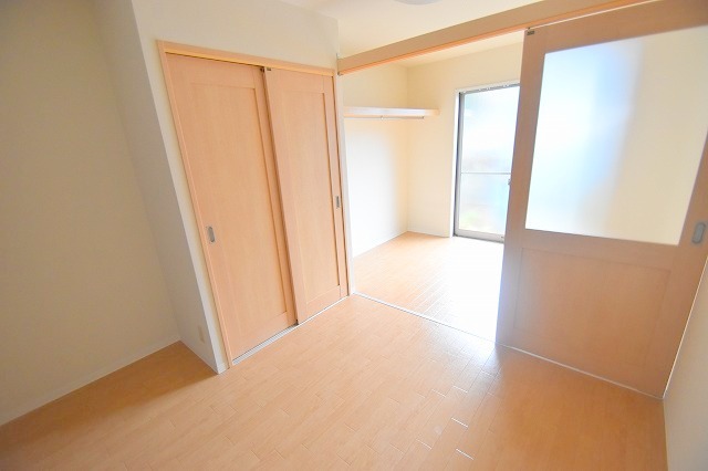 その他部屋・スペース　広々洋室10.6帖・1R