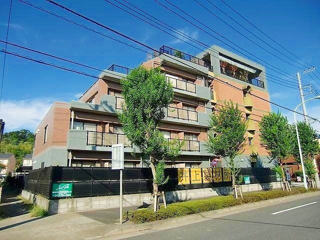 建物外観　★設備充実のマンションです♪★