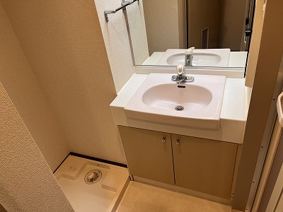 ロビー　スペースが確保できる洗面所です