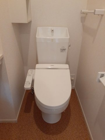 トイレ　トイレもきれいです