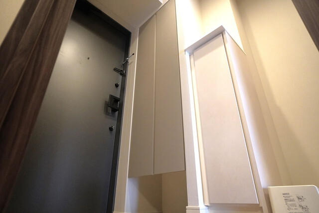 玄関　※写真は同タイプ住戸です。