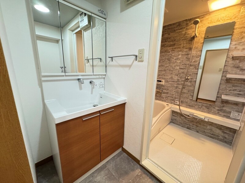 洗面設備　洗面所です