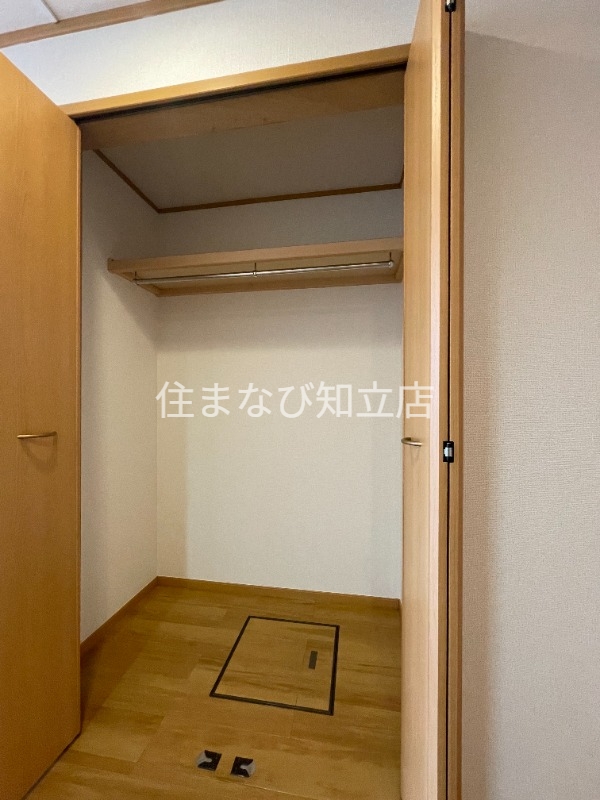 収納　同型別部屋写真