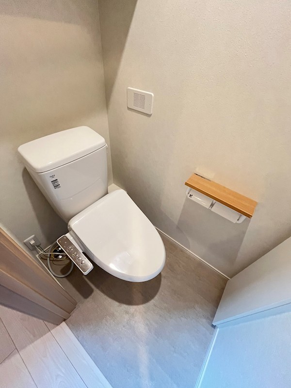 トイレ　※参考写真
