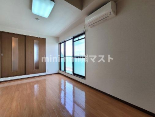 居室・リビング　※別号室参考写真