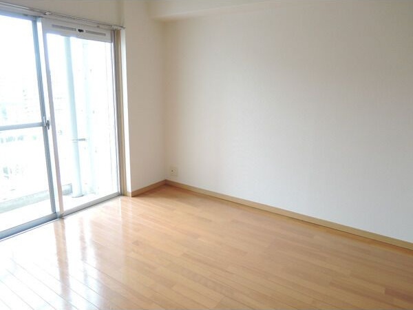 居室・リビング　エントランス