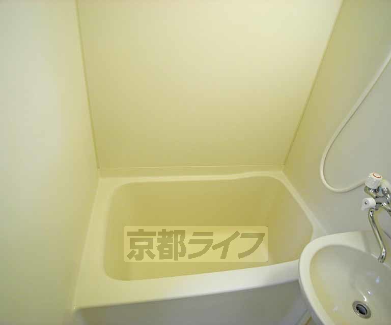 バス・シャワールーム　綺麗なお風呂です