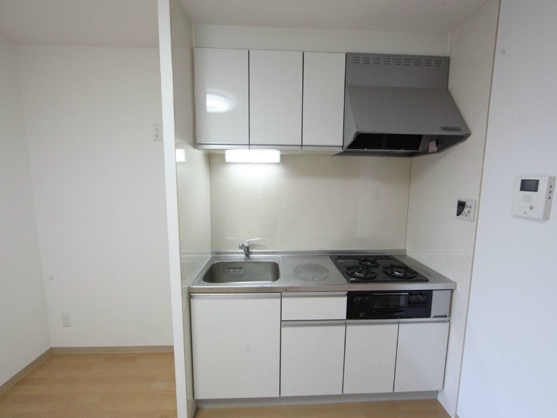 キッチン　システムキッチン（ガス3口・グリル）カウンターキッチン