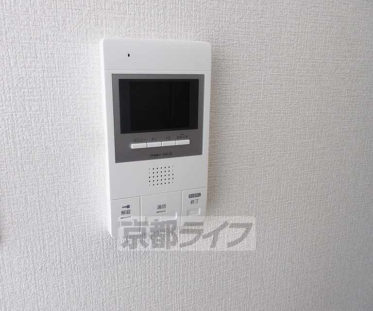 セキュリティ　モニター付きインターホンは安心・