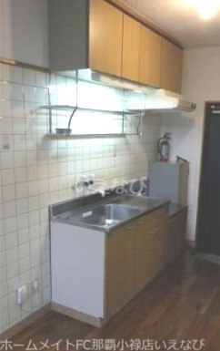 キッチン　※別部屋の写真です