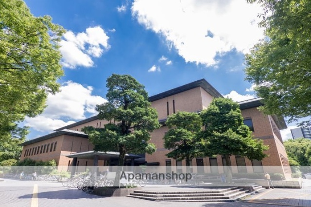 図書館　名古屋市鶴舞中央図書館（図書館）まで600m
