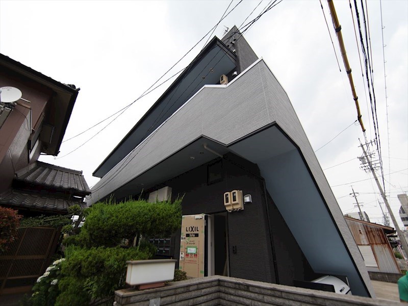 建物外観　外観　デザイナーズ　光インターネット無料