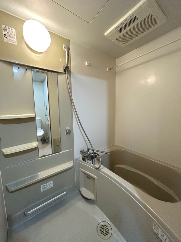 バス・シャワールーム　※同物件・同タイプの写真です。