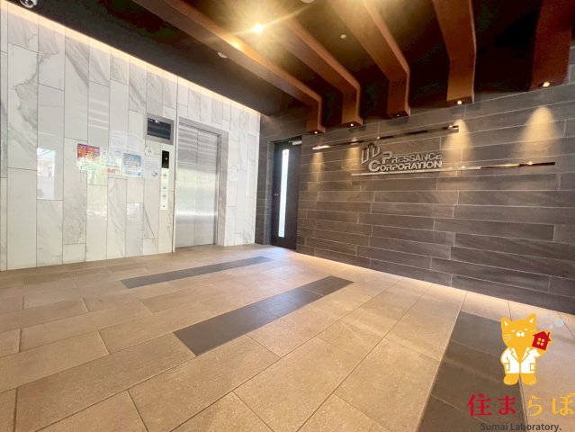 エントランス　共用部の印象も大切に