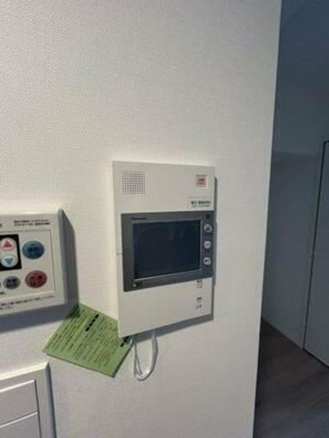 セキュリティ　ＴＶモニター付インターホンがあるので訪問者が一目でわかります