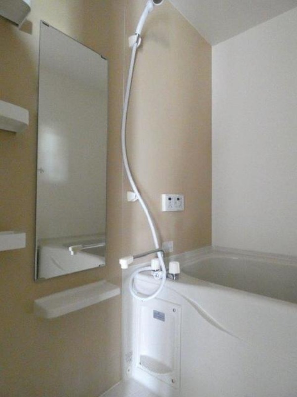 バス・シャワールーム　図面と現状に相違がある場合には現状を優先