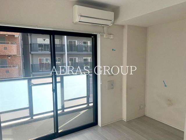 居室・リビング　同仕様参考写真